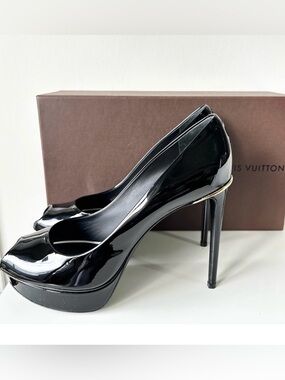 Louis Vuitton Eyeline Platform Pumps
